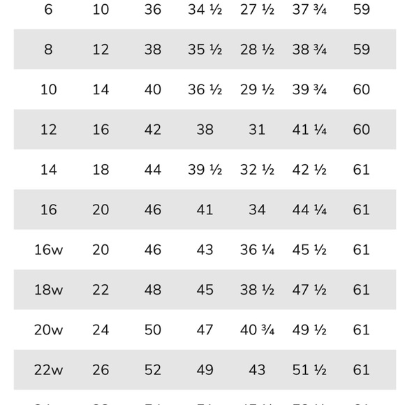 Short white wedding dress—great for reception dress or a rehearsal dinner dress - Picture 6 of 6